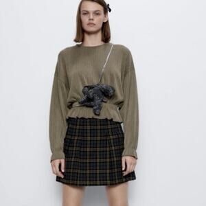 Zara Olive Green Khaki Ribbed Peplum Hem Sweater Women’s Size Large
